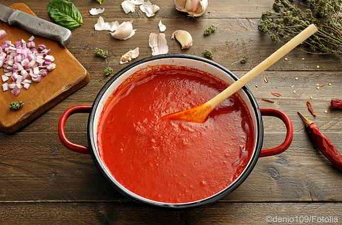 Ketchup und Tomatensaft - selbstgemacht, super lecker und gesund