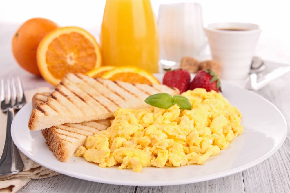 5 Lebensmittel, die Sie im Frühstück enthalten sollten, um Gewicht zu verlieren  